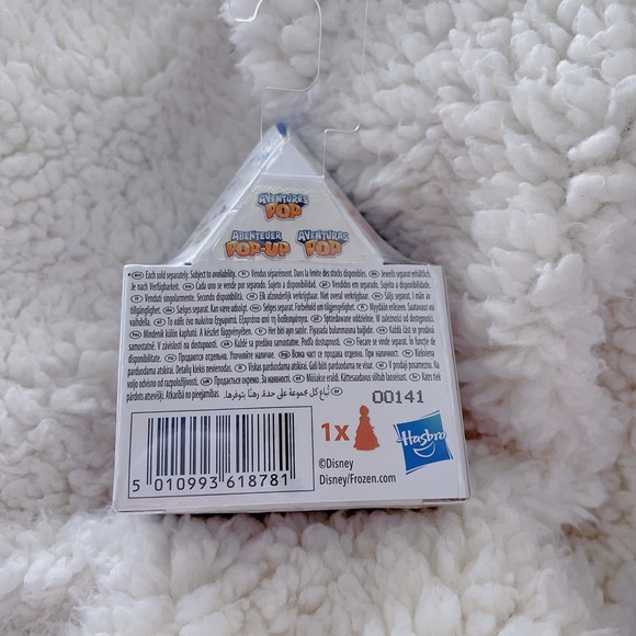 🍓2/$10 Brand New Disney x Pop Adventures Frozen II Blind Box Mini Figure - Picture 3 of 5